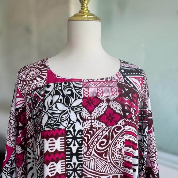 0070/ Red Black Colorful Poncho With Fringe , Loose Top - Picture 10 of 11